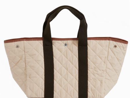 Beige Traversee M Quilted Tote Online Sale