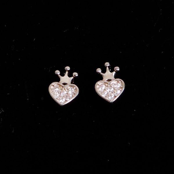 Zarkan Crown Heart Silver Studs Online Hot Sale